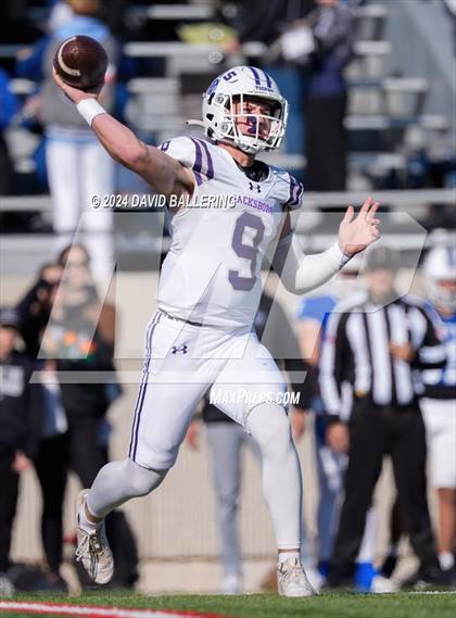 Thumbnail 1 in Jacksboro vs Gunter (UIL Football 3A Division II Regional Semifinal)  photogallery.