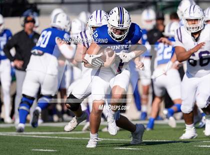 Thumbnail 3 in Jacksboro vs Gunter (UIL Football 3A Division II Regional Semifinal)  photogallery.