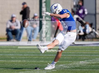 Thumbnail 2 in Jacksboro vs Gunter (UIL Football 3A Division II Regional Semifinal)  photogallery.