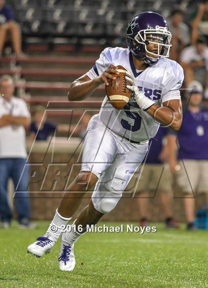 Thumbnail 3 in Pickerington Central @ Elder (Crosstown Showdown) photogallery.