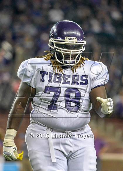 Thumbnail 3 in Pickerington Central @ Elder (Crosstown Showdown) photogallery.
