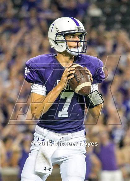Thumbnail 3 in Pickerington Central @ Elder (Crosstown Showdown) photogallery.