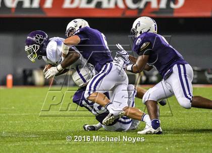 Thumbnail 2 in Pickerington Central @ Elder (Crosstown Showdown) photogallery.