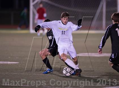 Thumbnail 3 in Hand vs.  Joel Barlow (CIAC Class L Semifinal) photogallery.