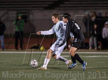 Thumbnail 1 in Hand vs.  Joel Barlow (CIAC Class L Semifinal) photogallery.