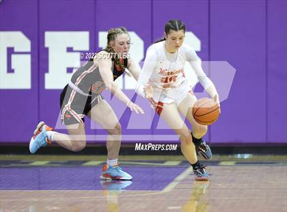 Thumbnail 2 in Amanda-Clearcreek vs Worthington Christian (OHSAA D3 District Semifinal) photogallery.