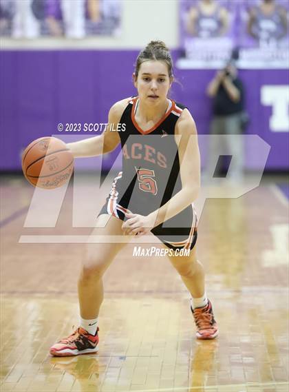 Thumbnail 1 in Amanda-Clearcreek vs Worthington Christian (OHSAA D3 District Semifinal) photogallery.