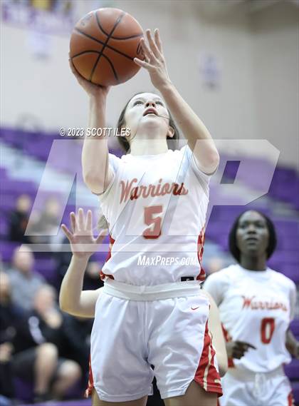Thumbnail 2 in Amanda-Clearcreek vs Worthington Christian (OHSAA D3 District Semifinal) photogallery.