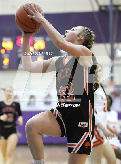 Thumbnail 1 in Amanda-Clearcreek vs Worthington Christian (OHSAA D3 District Semifinal) photogallery.