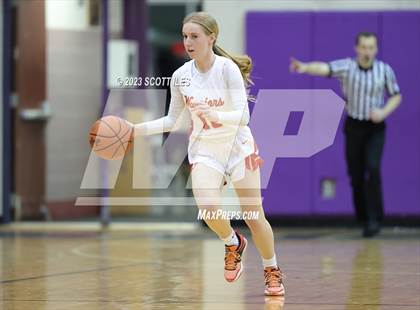 Thumbnail 1 in Amanda-Clearcreek vs Worthington Christian (OHSAA D3 District Semifinal) photogallery.