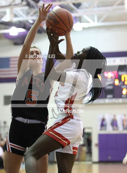 Thumbnail 3 in Amanda-Clearcreek vs Worthington Christian (OHSAA D3 District Semifinal) photogallery.