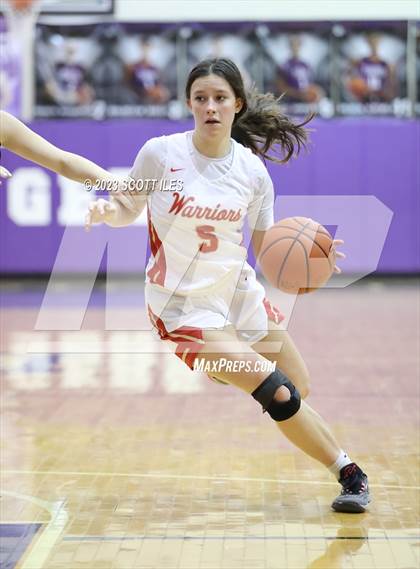 Thumbnail 2 in Amanda-Clearcreek vs Worthington Christian (OHSAA D3 District Semifinal) photogallery.
