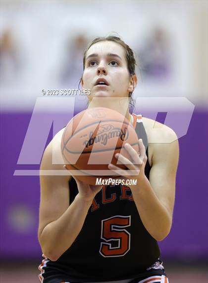Thumbnail 1 in Amanda-Clearcreek vs Worthington Christian (OHSAA D3 District Semifinal) photogallery.