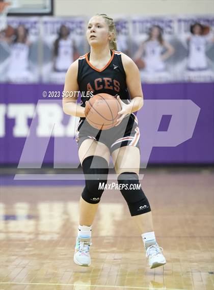 Thumbnail 1 in Amanda-Clearcreek vs Worthington Christian (OHSAA D3 District Semifinal) photogallery.