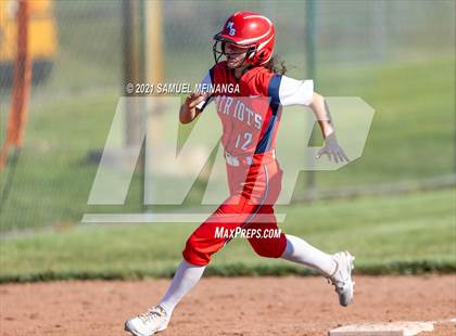 Thumbnail 2 in Bellevue East @ Millard South photogallery.