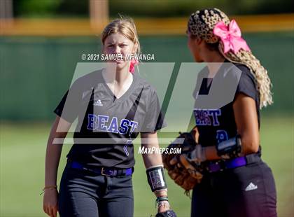 Thumbnail 3 in Bellevue East @ Millard South photogallery.