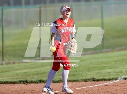 Thumbnail 1 in Bellevue East @ Millard South photogallery.