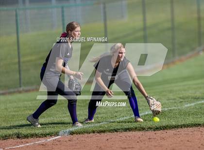 Thumbnail 2 in Bellevue East @ Millard South photogallery.