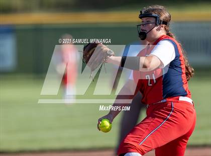 Thumbnail 3 in Bellevue East @ Millard South photogallery.