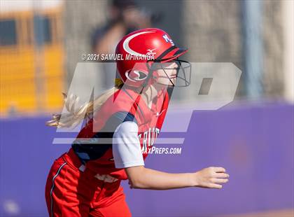 Thumbnail 2 in Bellevue East @ Millard South photogallery.