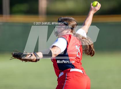 Thumbnail 1 in Bellevue East @ Millard South photogallery.