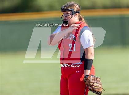 Thumbnail 1 in Bellevue East @ Millard South photogallery.