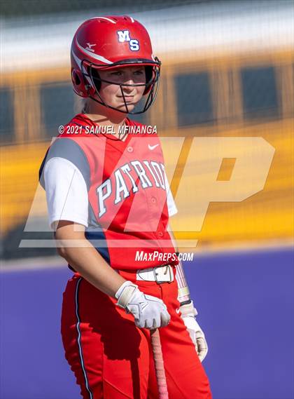 Thumbnail 2 in Bellevue East @ Millard South photogallery.