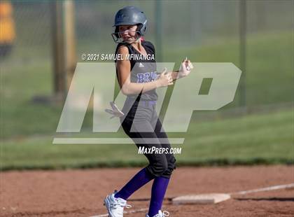Thumbnail 2 in Bellevue East @ Millard South photogallery.