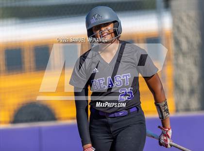 Thumbnail 3 in Bellevue East @ Millard South photogallery.