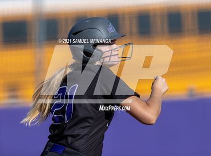 Thumbnail 2 in Bellevue East @ Millard South photogallery.