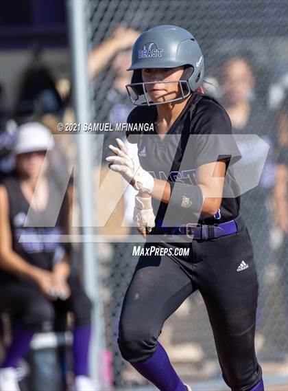 Thumbnail 1 in Bellevue East @ Millard South photogallery.