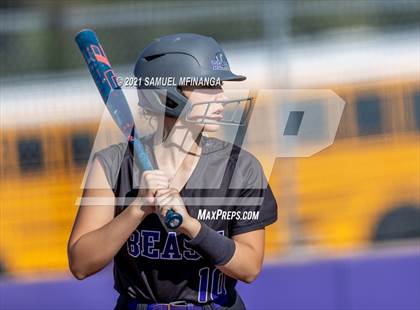 Thumbnail 2 in Bellevue East @ Millard South photogallery.