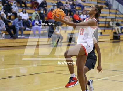 Thumbnail 2 in Woodward Academy vs Mount Paran Christian (J-4 MLK Holiday Classic) photogallery.