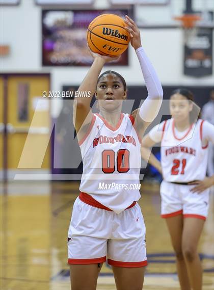 Thumbnail 2 in Woodward Academy vs Mount Paran Christian (J-4 MLK Holiday Classic) photogallery.