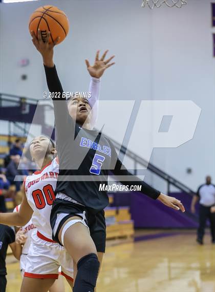 Thumbnail 3 in Woodward Academy vs Mount Paran Christian (J-4 MLK Holiday Classic) photogallery.