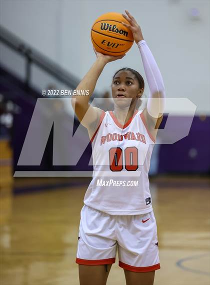Thumbnail 3 in Woodward Academy vs Mount Paran Christian (J-4 MLK Holiday Classic) photogallery.