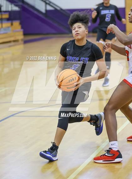 Thumbnail 3 in Woodward Academy vs Mount Paran Christian (J-4 MLK Holiday Classic) photogallery.