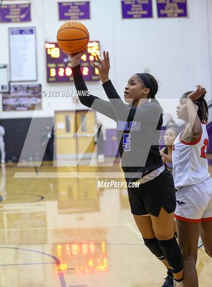Thumbnail 1 in Woodward Academy vs Mount Paran Christian (J-4 MLK Holiday Classic) photogallery.