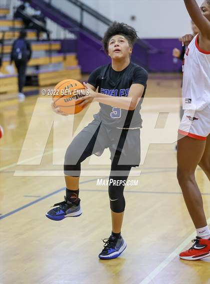 Thumbnail 2 in Woodward Academy vs Mount Paran Christian (J-4 MLK Holiday Classic) photogallery.