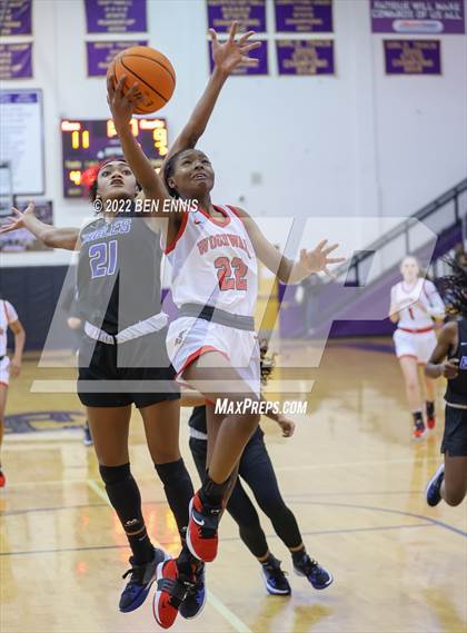Thumbnail 1 in Woodward Academy vs Mount Paran Christian (J-4 MLK Holiday Classic) photogallery.