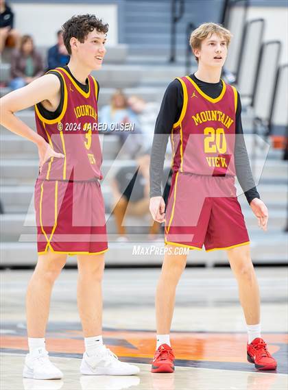 Thumbnail 2 in Mountain View vs. Copper Hills photogallery.