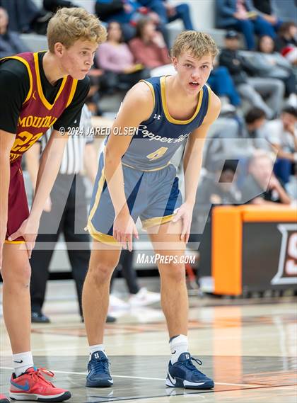 Thumbnail 3 in Mountain View vs. Copper Hills photogallery.