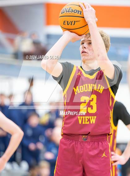 Thumbnail 2 in Mountain View vs. Copper Hills photogallery.