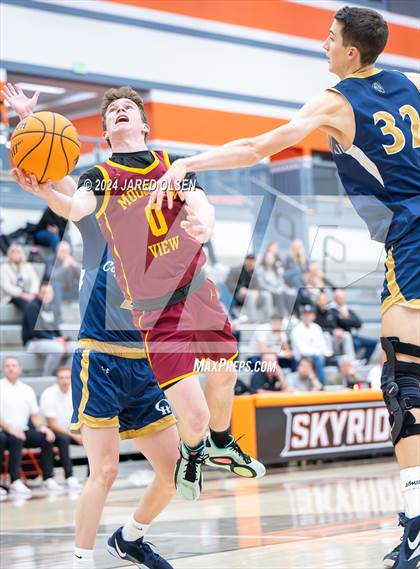 Thumbnail 1 in Mountain View vs. Copper Hills photogallery.