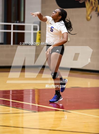 Thumbnail 1 in North Mesquite @ Rockwall Heath photogallery.