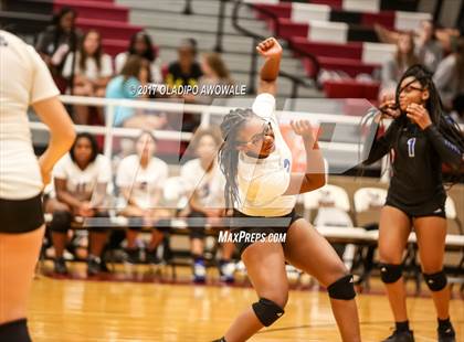 Thumbnail 1 in North Mesquite @ Rockwall Heath photogallery.