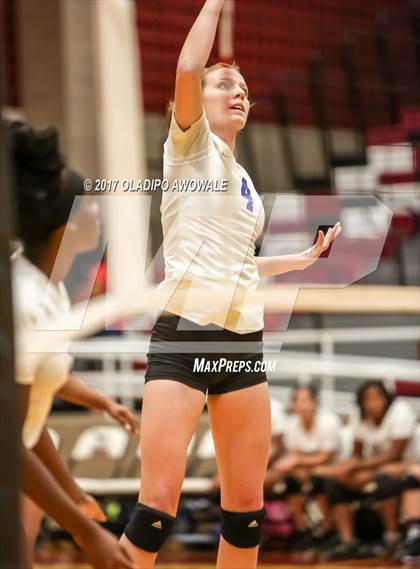 Thumbnail 1 in North Mesquite @ Rockwall Heath photogallery.