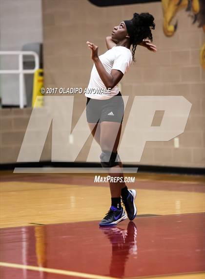 Thumbnail 1 in North Mesquite @ Rockwall Heath photogallery.