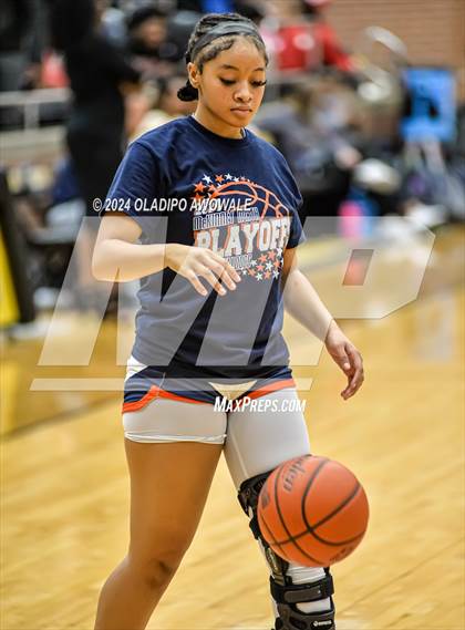 Thumbnail 3 in McKinney North vs. Whitehouse (UIL 5A Region II Area) photogallery.