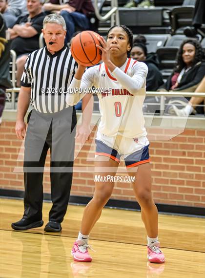 Thumbnail 2 in McKinney North vs. Whitehouse (UIL 5A Region II Area) photogallery.